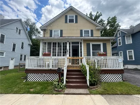 29 Argyle St, Geneva, NY 14456