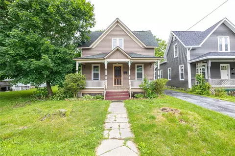 409 E Miller St, Arcadia, NY 14513