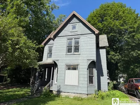 21 Sturges St, Jamestown, NY 14701