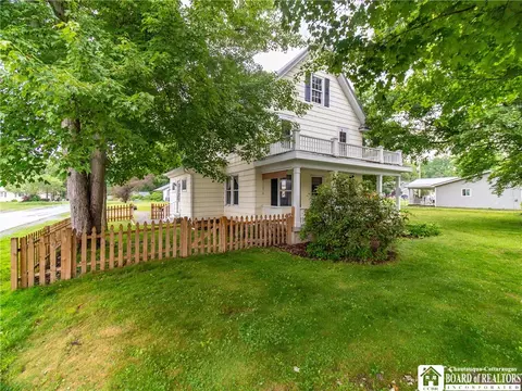 2835 Greenhurst Ave, Ellery, NY 14742