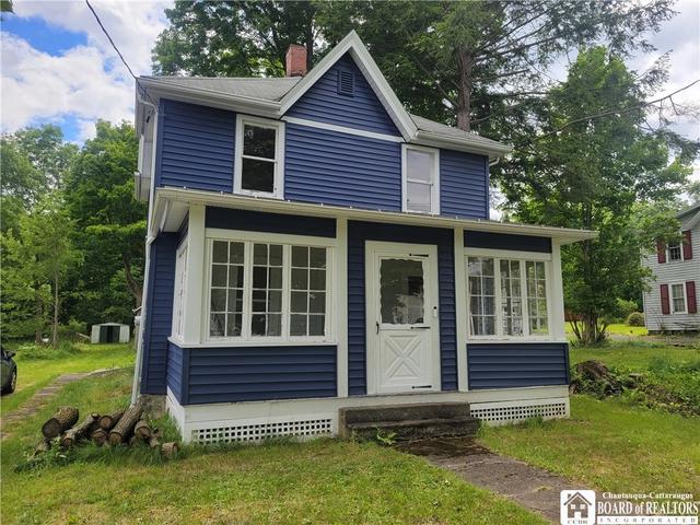 153 Lakeview Ave, Busti, NY 14750