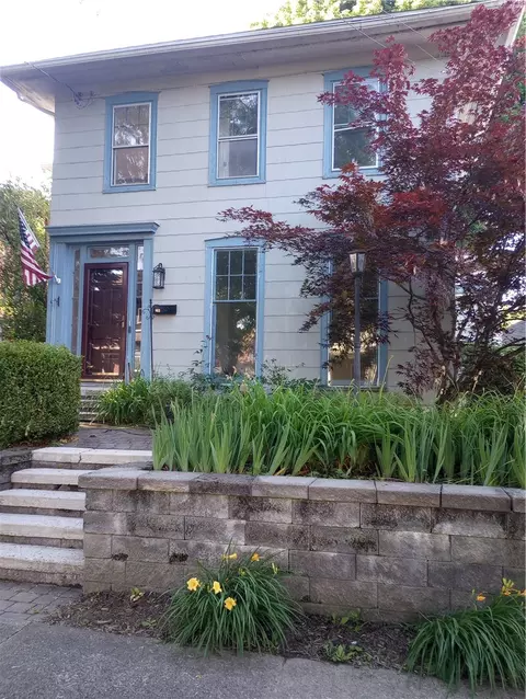 465 W Gray St, Elmira, NY 14905