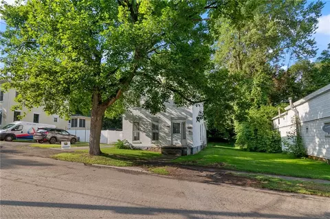 56 Church St, Lyons, NY 14489
