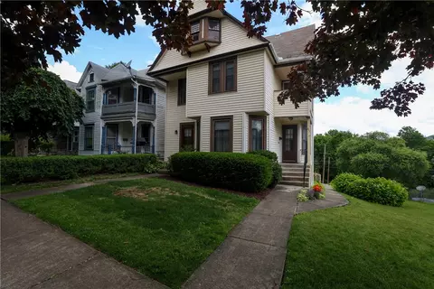 211 W 1st St, Corning, NY 14830