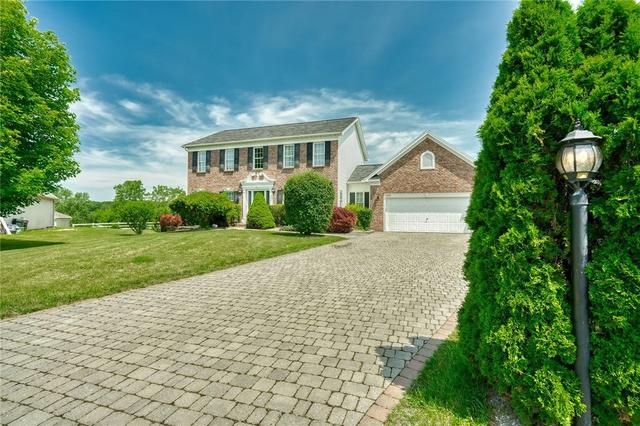 7272 Montgomery Ln, Victor, NY 14564