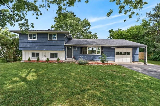 140 Summer Sky Dr, Rochester, NY 14623