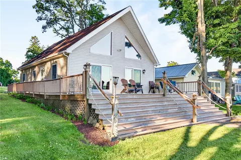 507 E Lake Rd, Milo, NY 14527