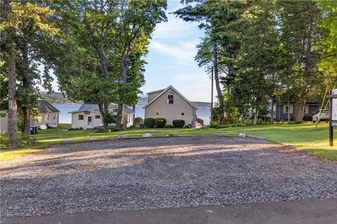 Exterior - 507 E Lake Rd, Milo, NY 14527 photo 3 of 8