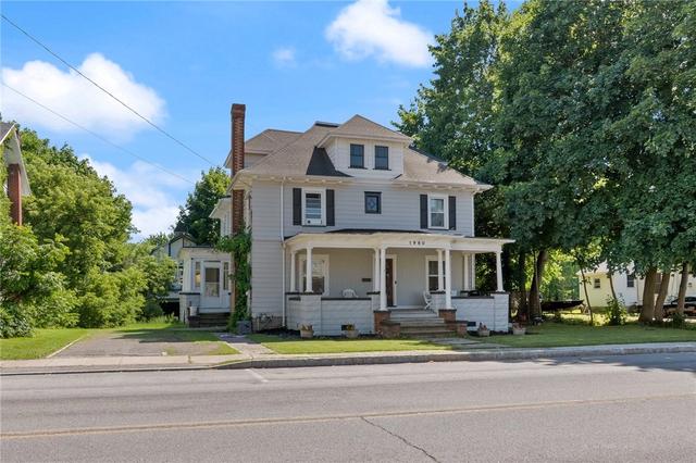 1960 Ridge Rd, Ontario, NY 14519