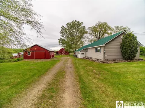 873 Wellman Rd, Busti, NY 14710