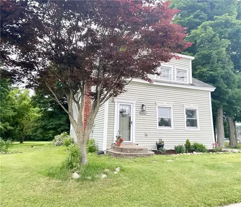 304 E Main St, Elbridge, NY 13060