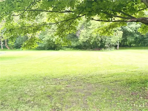 Exterior - 304 E Main St, Elbridge, NY 13060 photo 5 of 5