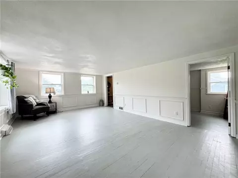 Living - 304 E Main St, Elbridge, NY 13060 photo 1 of 6