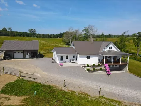 7690 Banks Road, Gainesville, NY 14066