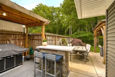 Exterior - 175 Longview Dr, Webster, NY 14580 photo 9 of 12