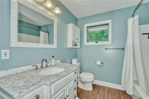 Bath - 175 Longview Dr, Webster, NY 14580 photo 4 of 4
