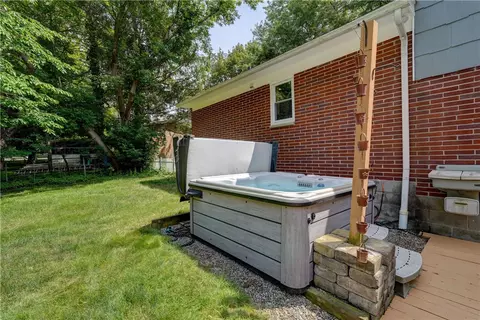 Exterior - 643 Chatelaine Dr, Webster, NY 14580 photo 3 of 12
