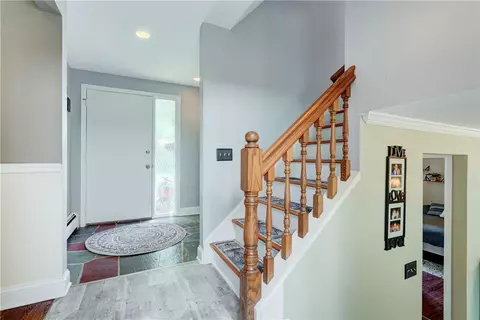 Entry Way - 643 Chatelaine Dr, Webster, NY 14580 photo 5 of 5