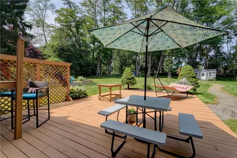 Exterior - 643 Chatelaine Dr, Webster, NY 14580 photo 4 of 12