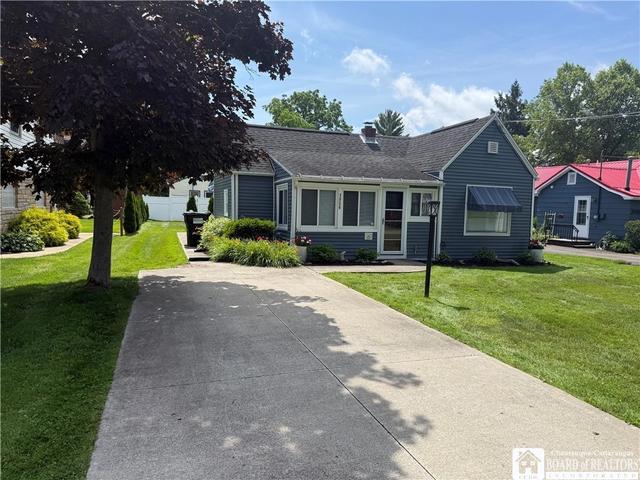 3950 S Clifford Ave S, Ellery, NY 14712