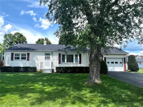 718 Taylor Rd, Horseheads, NY 14845