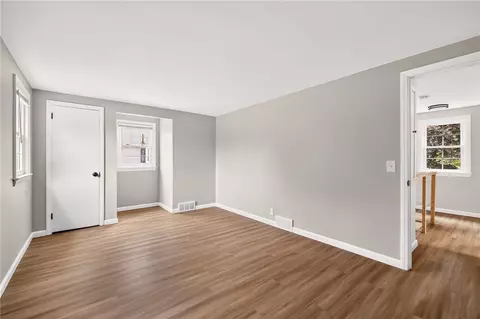 Bedroom - 430 Cooper Rd, Irondequoit, NY 14617 photo 6 of 6