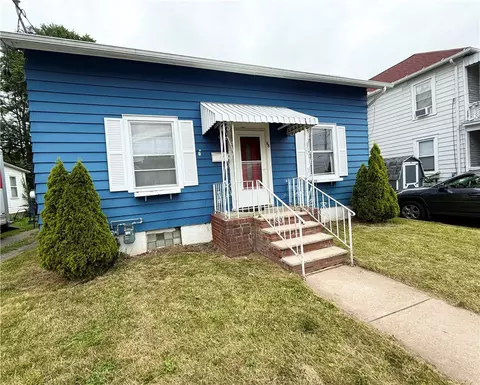48 Colt St, Geneva, NY 14456