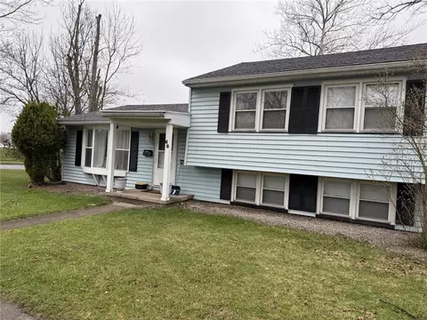 68 Stanford Rd, Rochester, NY 14620