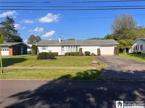 105 Williams Ave, Wellsville, NY 14895