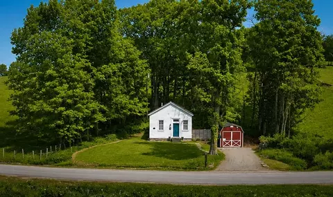 6809 Handsome Brook Rd, Franklin, NY 13775