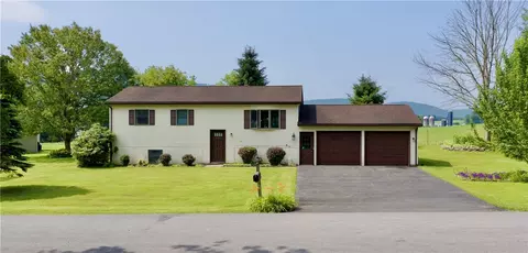 27 Wayman Dr, Otego, NY 13825
