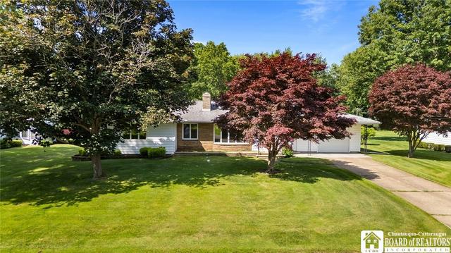 55 Ounce St, Dunkirk, NY 14048