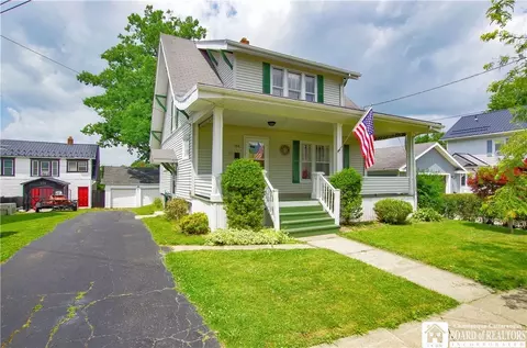 104 Chautauqua Ave, Jamestown, NY 14701