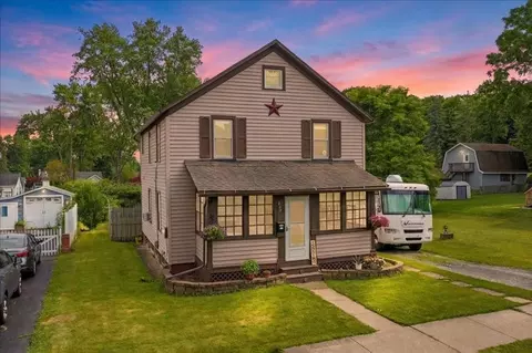 227 W 10th St, Elmira Heights, NY 14903