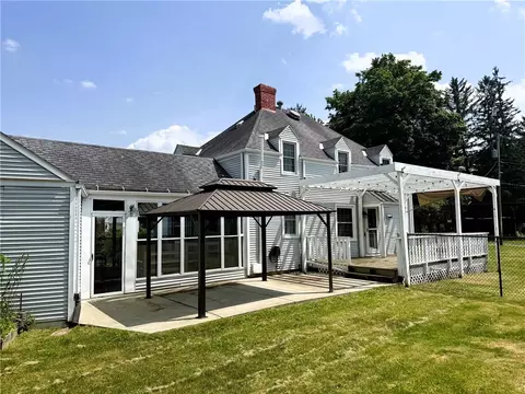 209 E Washington St, Bath, NY 14810