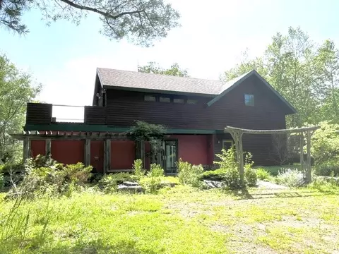 518 S Gilboa Rd, Stamford, NY 12167