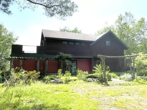 518 S Gilboa Rd, Stamford, NY 12167