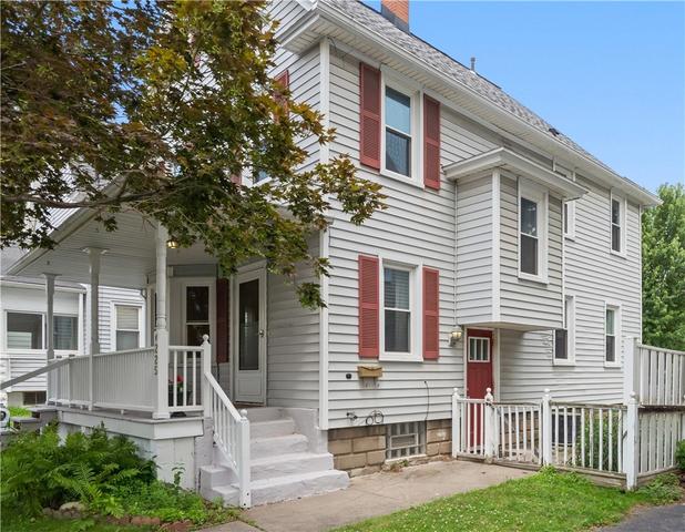 225 W Chestnut St, East Rochester, NY 14445