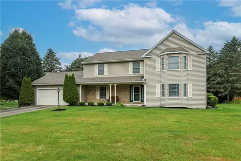 121 Kennedy Dr, Horseheads, NY 14845