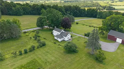 209 Roscoe Jones Rd, Middlefield, NY 13326