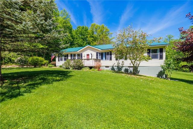9525 Lummisville Rd, Huron, NY 14590