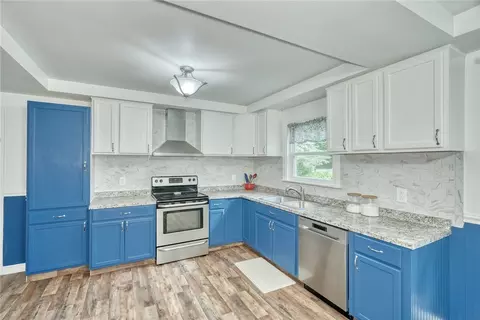 19 Loderdale Rd, Gates, NY 14624 photo 12
