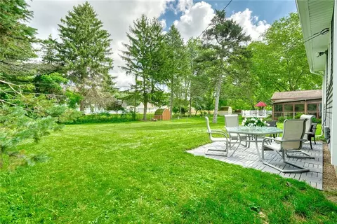 19 Loderdale Rd, Gates, NY 14624 photo 29