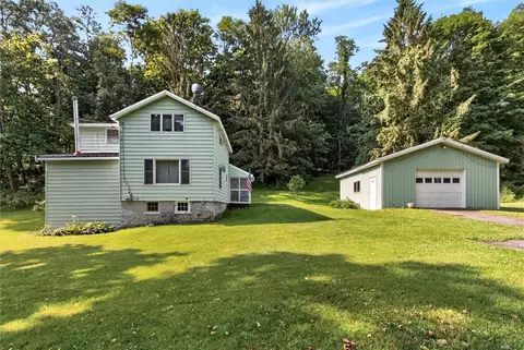 Exterior - 11 Van Marters Ln, Lyons, NY 14489 photo 3 of 12