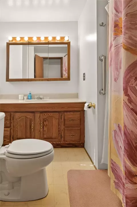 Bath - 11 Van Marters Ln, Lyons, NY 14489 photo 3 of 3