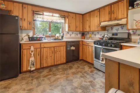Kitchen - 11 Van Marters Ln, Lyons, NY 14489 photo 1 of 4