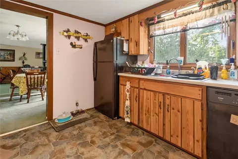 Kitchen - 11 Van Marters Ln, Lyons, NY 14489 photo 3 of 4