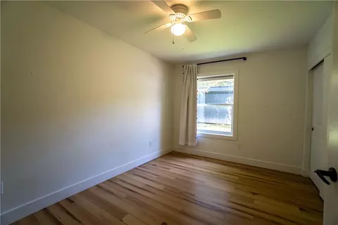 Bedroom - 55 Seacliffe Rd, Irondequoit, NY 14622 photo 1 of 7