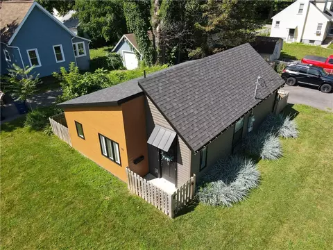 Exterior - 55 Seacliffe Rd, Irondequoit, NY 14622 photo 2 of 2