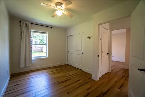 Bedroom - 55 Seacliffe Rd, Irondequoit, NY 14622 photo 2 of 7